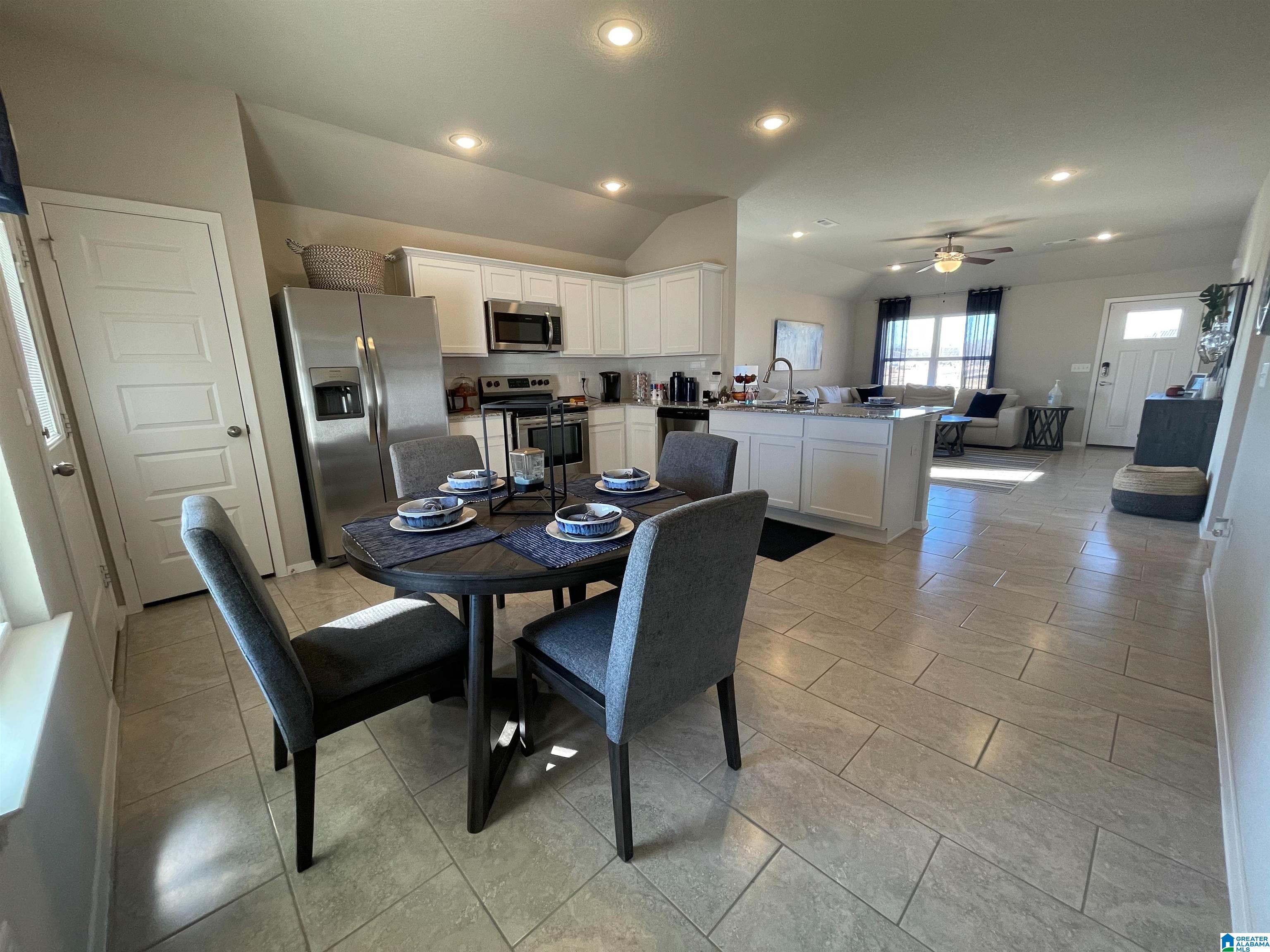 247 Amber Avenue Calera, AL 35040 - Photo 5 of 5