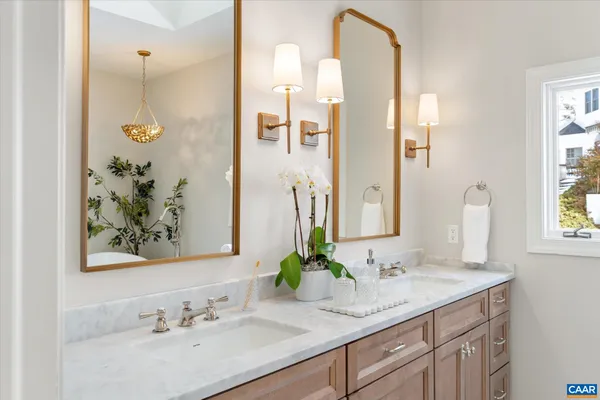 $1,350,000 | 3280 Melrose Lane, Keswick, VA 22947