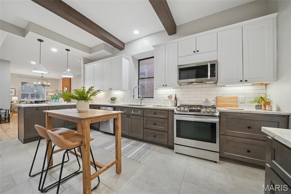 4456 Laclede Avenue St. Louis, MO 63108 - Photo 17 of 48