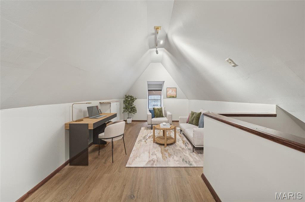 4456 Laclede Avenue St. Louis, MO 63108 - Photo 33 of 48