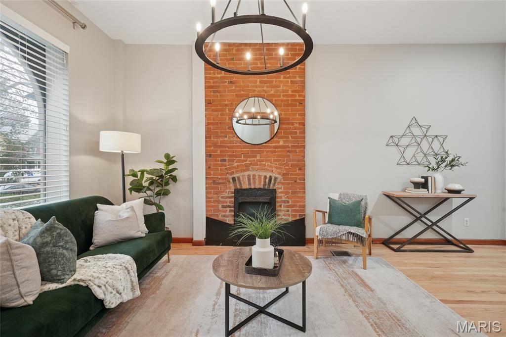 4456 Laclede Avenue St. Louis, MO 63108 - Photo 5 of 48