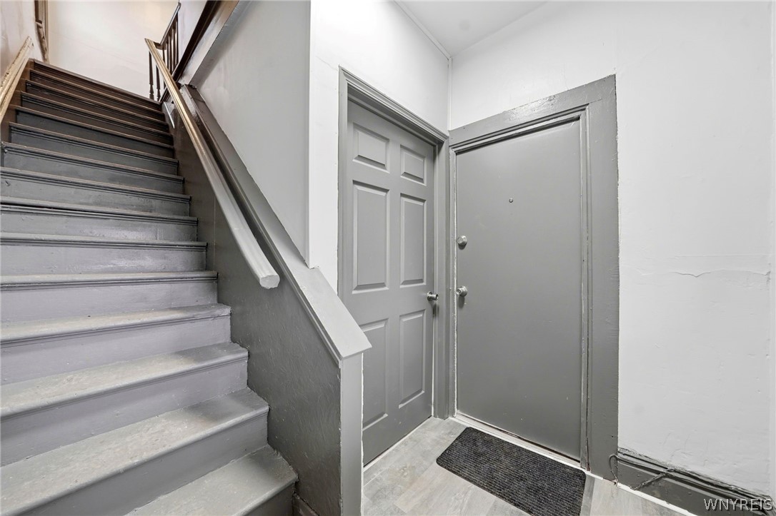 49 Trinity Place Buffalo, NY 14201 - Photo 3 of 44