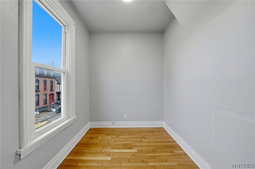 49 Trinity Place Buffalo, NY 14201 - Photo 32 of 44