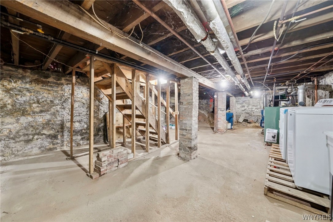 49 Trinity Place Buffalo, NY 14201 - Photo 41 of 44