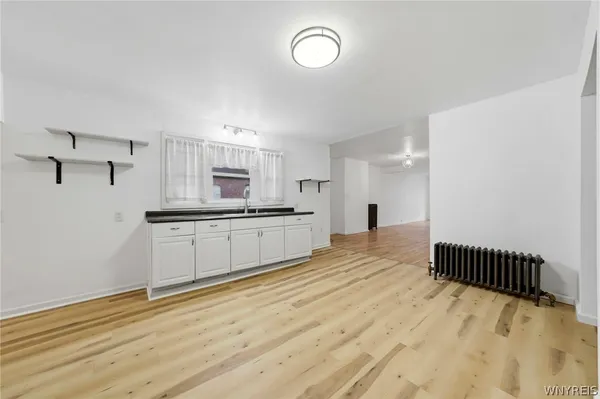 $285,000 | 49 Trinity Place, Buffalo, NY 14201