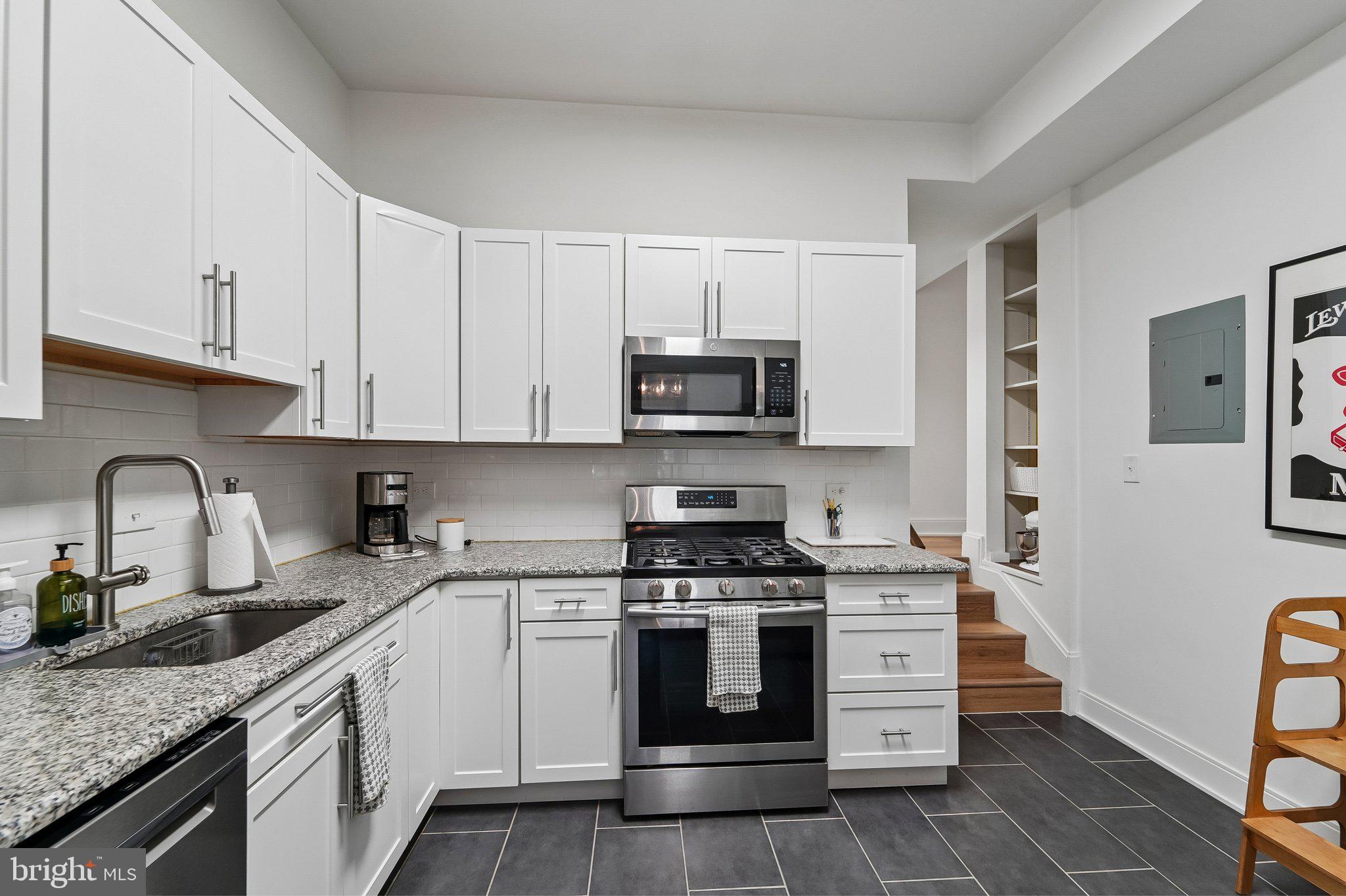 18804 Walkers Choice Road, Unit 2 Montgomery Village, MD 20886 - Photo 11 of 24