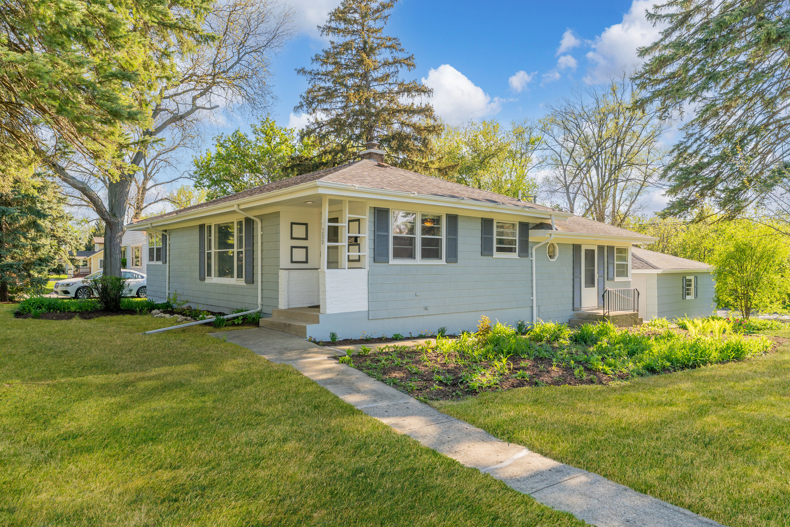 200 South Roselle Road Roselle, IL 60172 - Photo 1 of 17