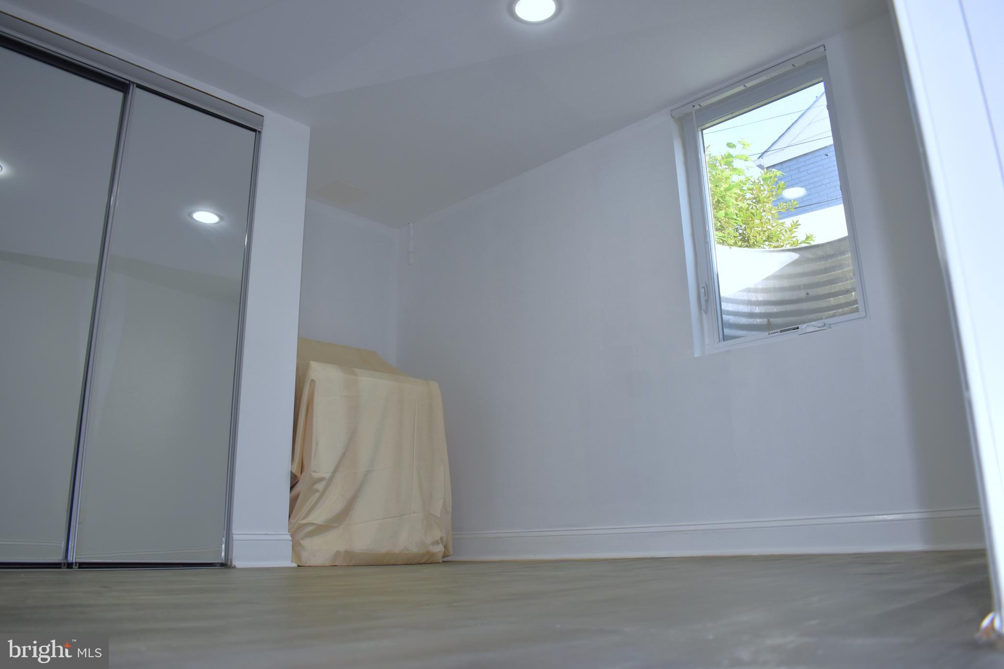 11009 Burnley Terrace Silver Spring, MD 20902 - Photo 15 of 45