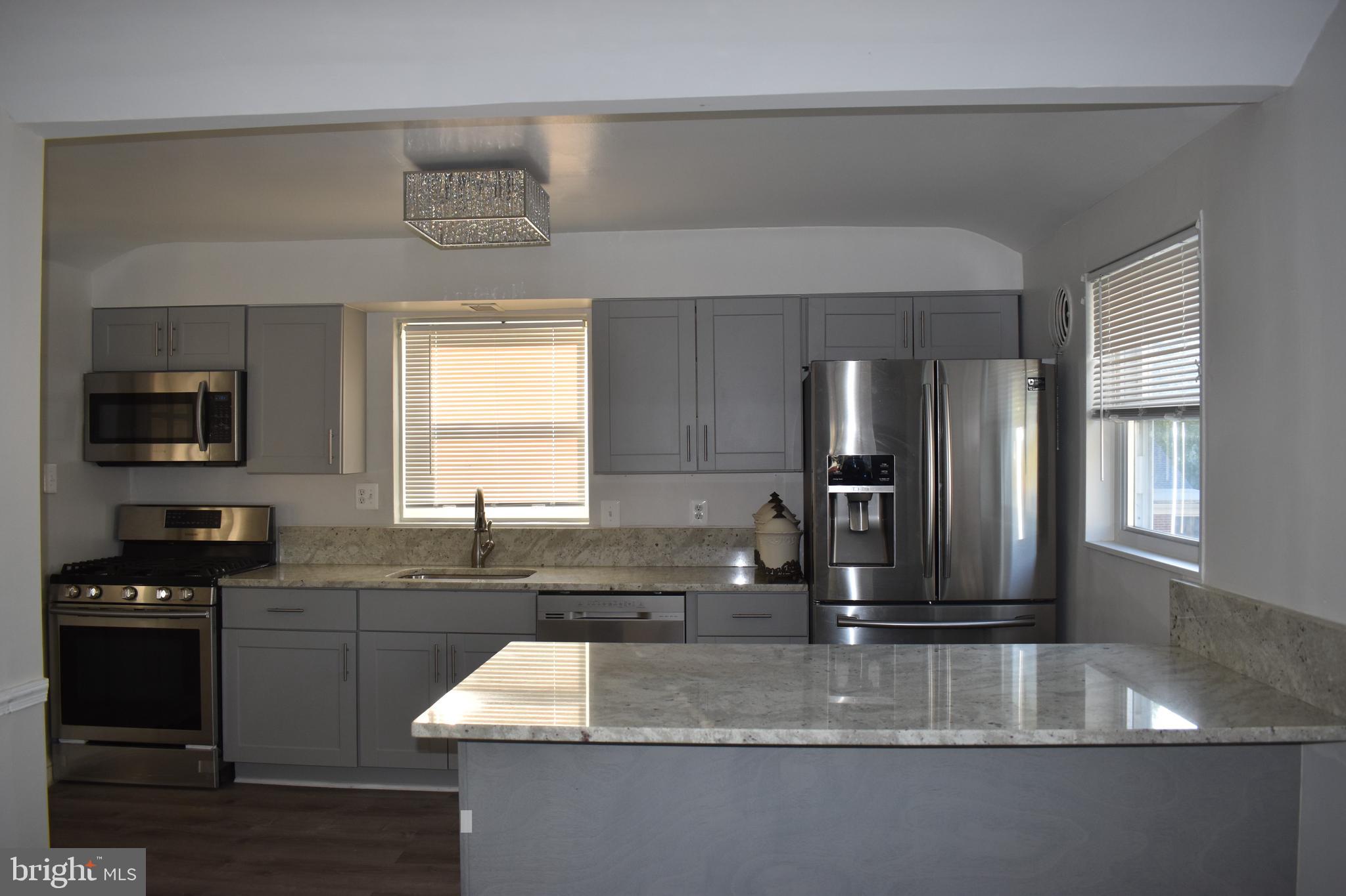 11009 Burnley Terrace Silver Spring, MD 20902 - Photo 5 of 45