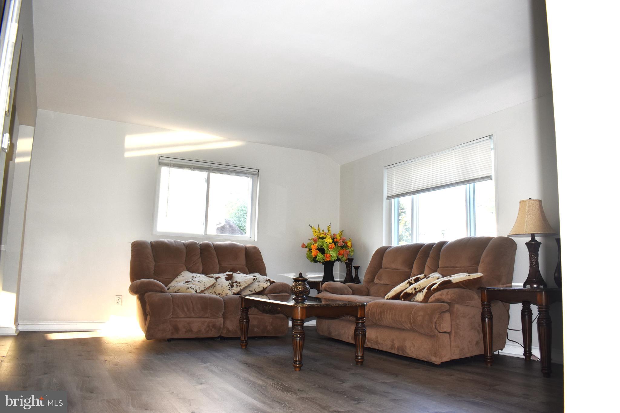 11009 Burnley Terrace Silver Spring, MD 20902 - Photo 10 of 45