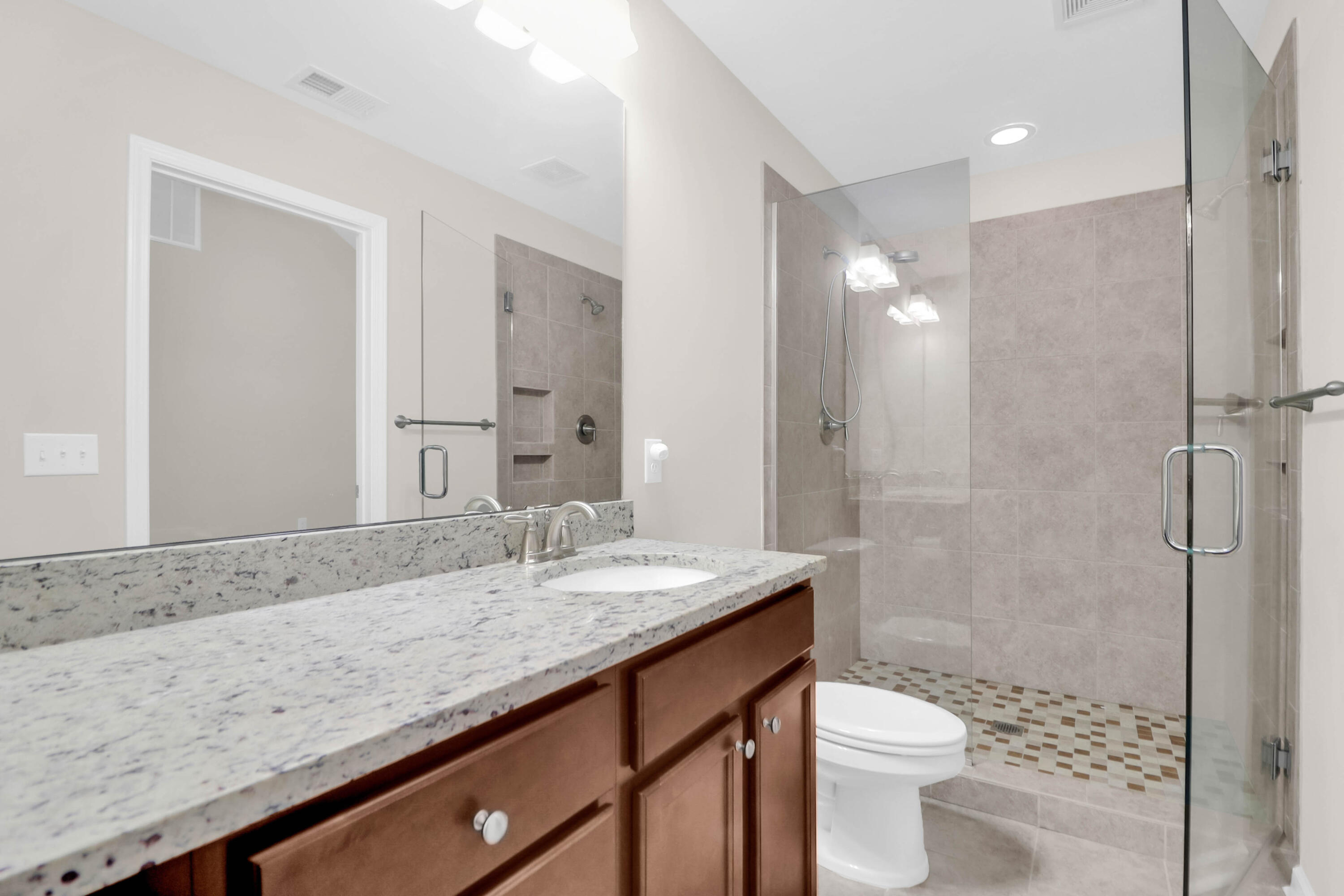 1810 Laura Creek Road Charleston, SC 29412 - Photo 10 of 31 Primary Bathroom
