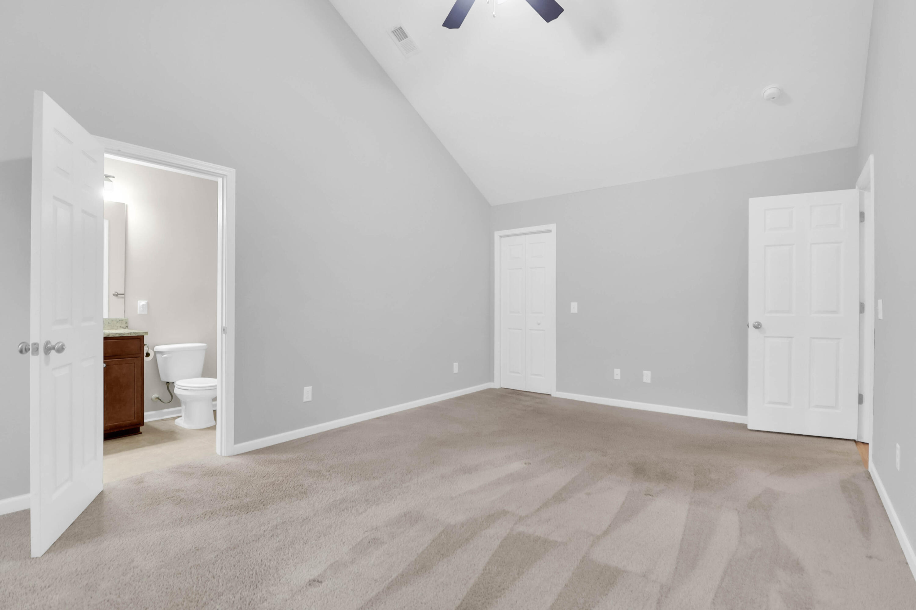 1810 Laura Creek Road Charleston, SC 29412 - Photo 9 of 31 Primary Bedroom