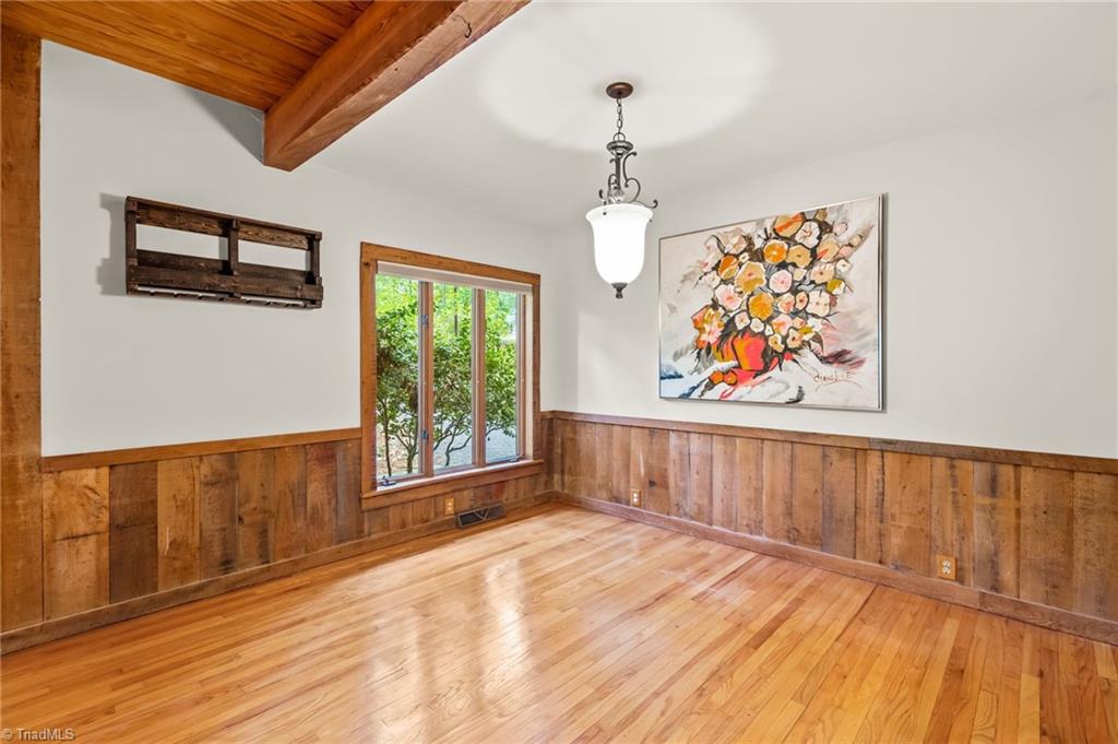 1715 Harper Road Asheboro, NC 27205 - Photo 14 of 48 Dining