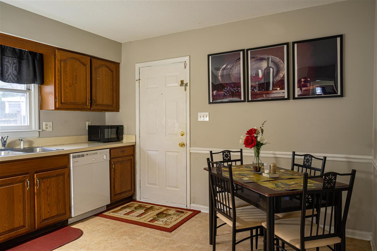 4201 Labrador Drive Raleigh, NC 27616 - Photo 8 of 17 Photo 8