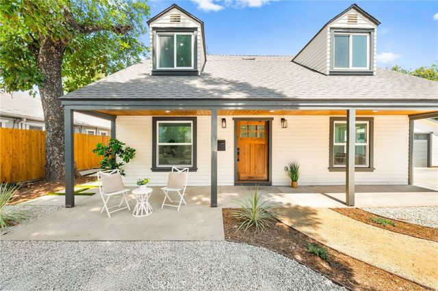 a house view with a outdoor space
