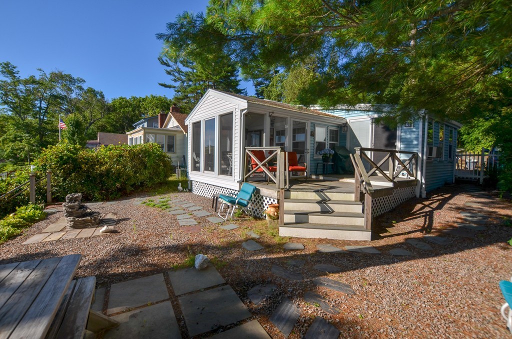 16 Taylor Point Road Pembroke, MA 02359 - Photo 15 of 17 Gallery Image 15