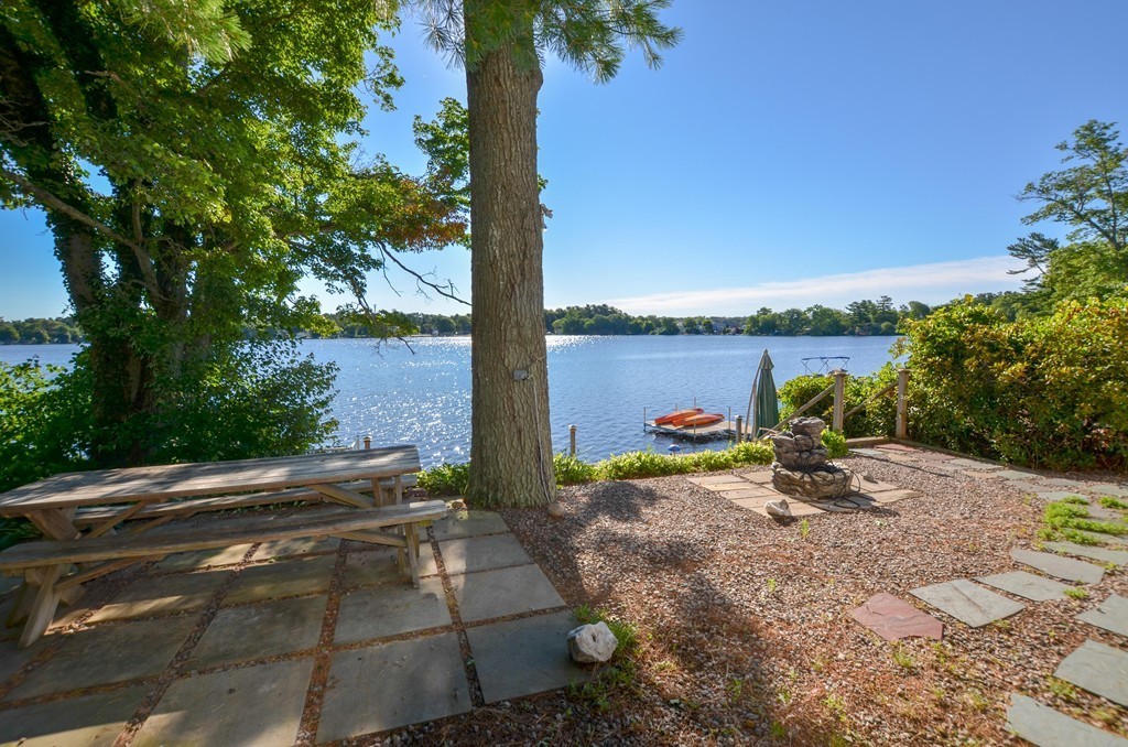 16 Taylor Point Road Pembroke, MA 02359 - Photo 2 of 17 Gallery Image 2