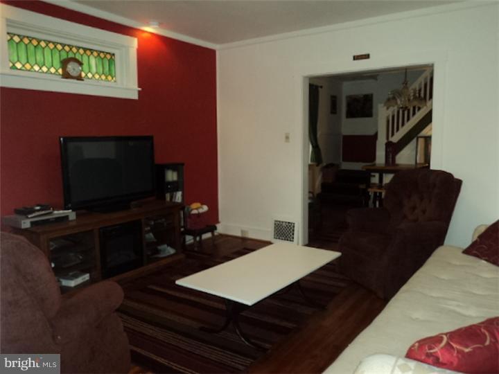 1107 Fern Avenue Reading, PA 19607 - Photo 2 of 10 Gallery Image 2
