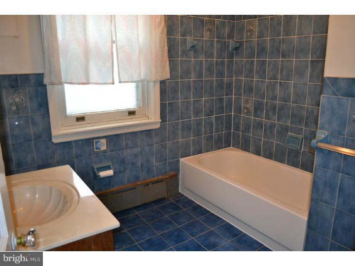 167 Sycamore Road Havertown, PA 19083 - Photo 11 of 16