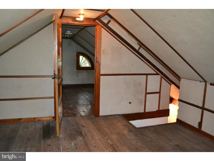 167 Sycamore Road Havertown, PA 19083 - Photo 13 of 16