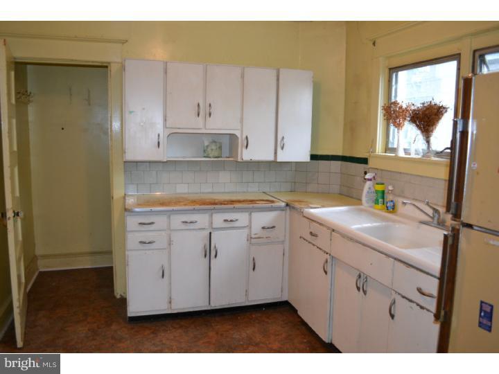 167 Sycamore Road Havertown, PA 19083 - Photo 8 of 16