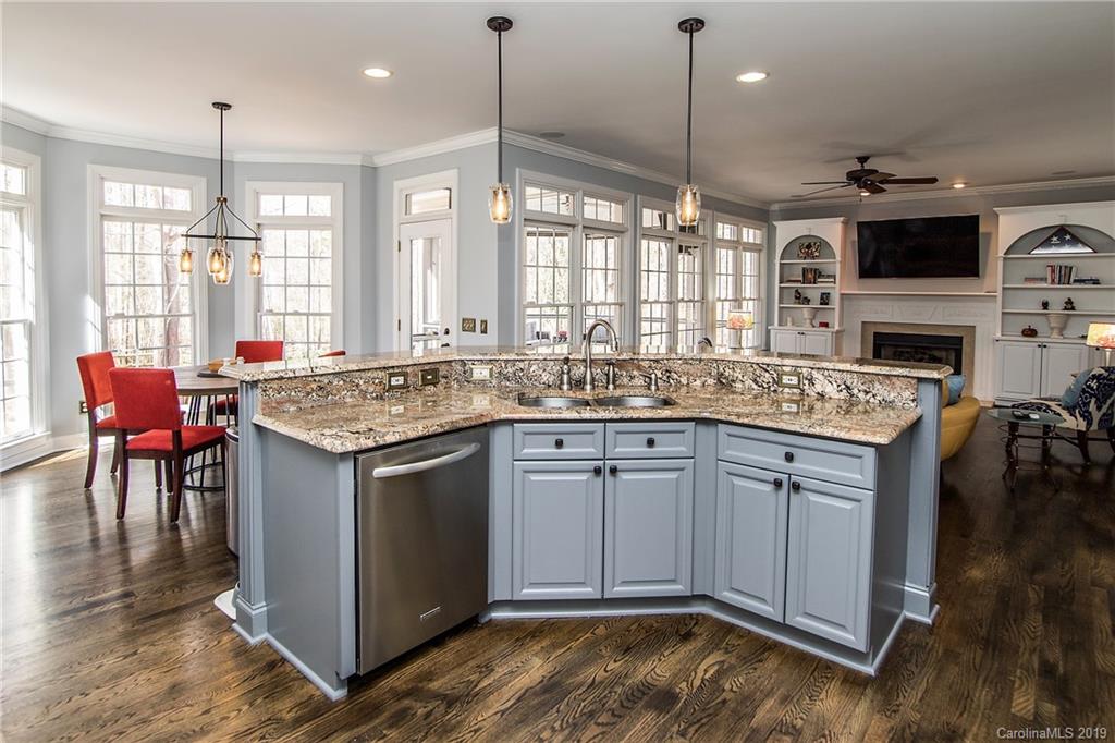 3208 Rhett Butler Place Charlotte, NC 28270 - Photo 12 of 34