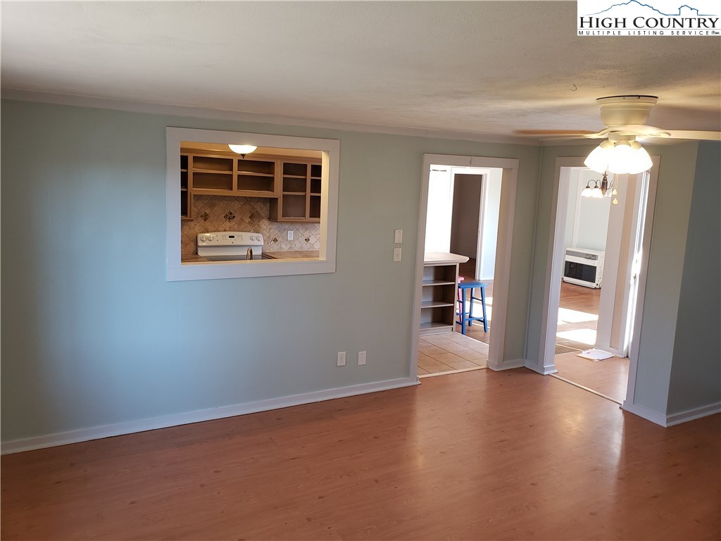 129 Ridgewood Drive Boone, NC 28607 - Photo 4 of 27 Gallery Image 4