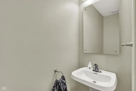 $649,999 | 5622 Blackfoot Trail, Carmel, IN 46033