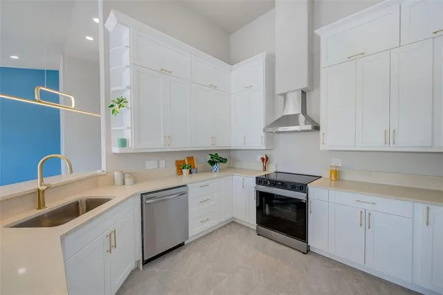 $463,900 | 5253 Boardwalk Street, Holiday, FL 34690