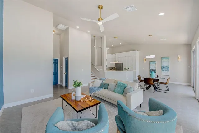 $463,900 | 5253 Boardwalk Street, Holiday, FL 34690