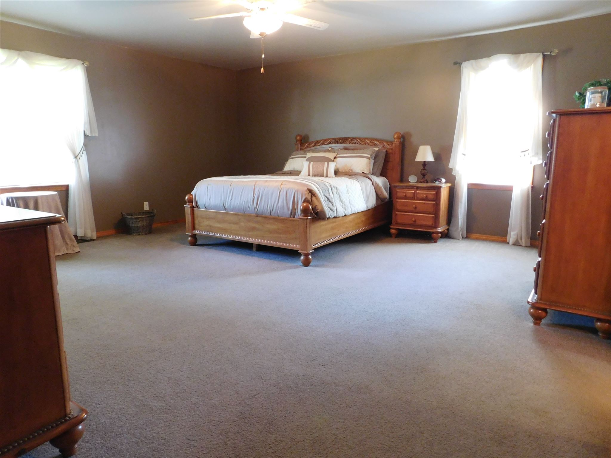633 Russell Road Chandler, IN 47610 - Photo 8 of 32