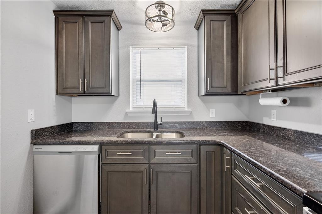 13388 South 1588th Road Nevada, MO 64772 - Photo 17 of 65