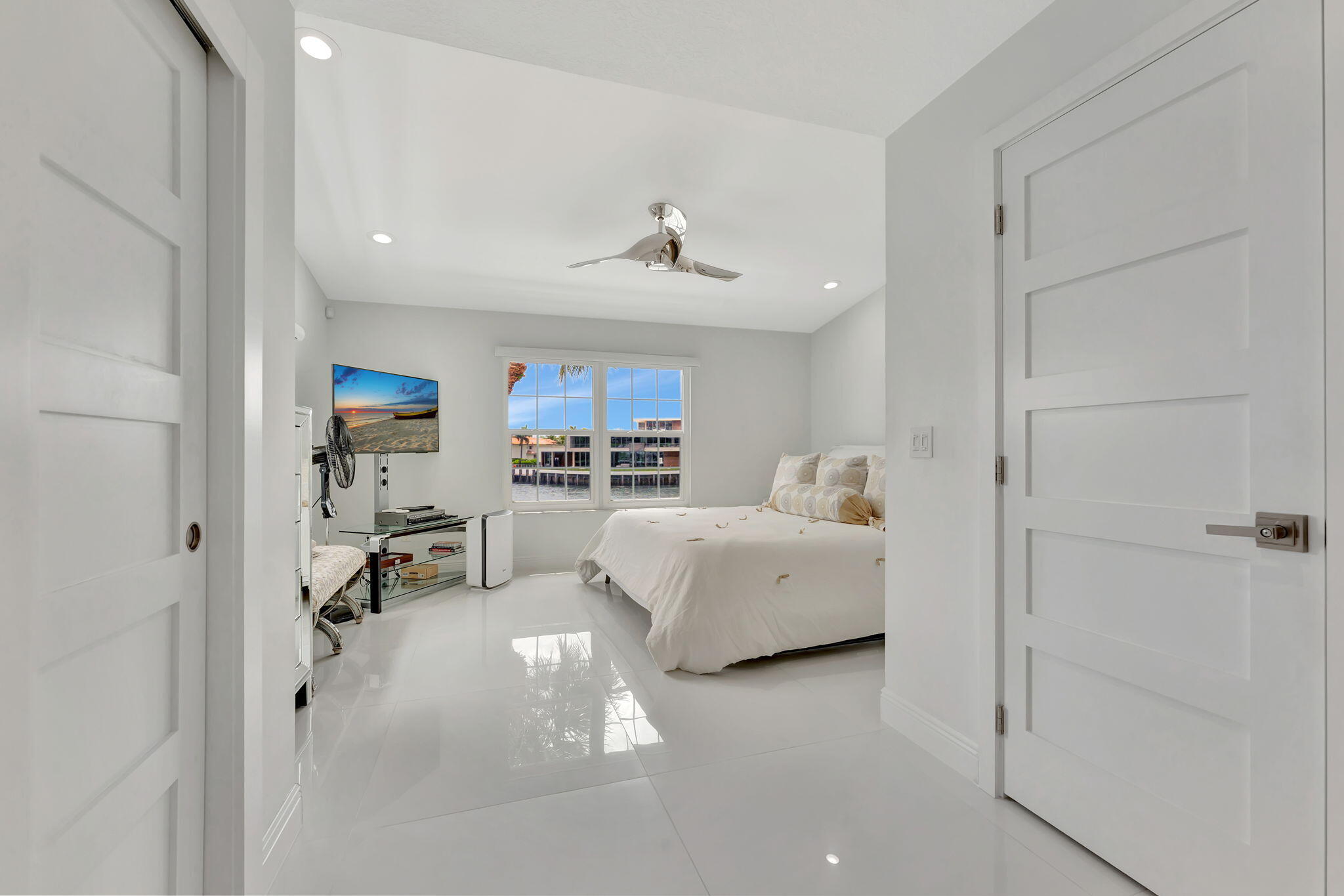 894 Jeffery Street Boca Raton, FL 33487 - Photo 23 of 56 Primary Bedroom