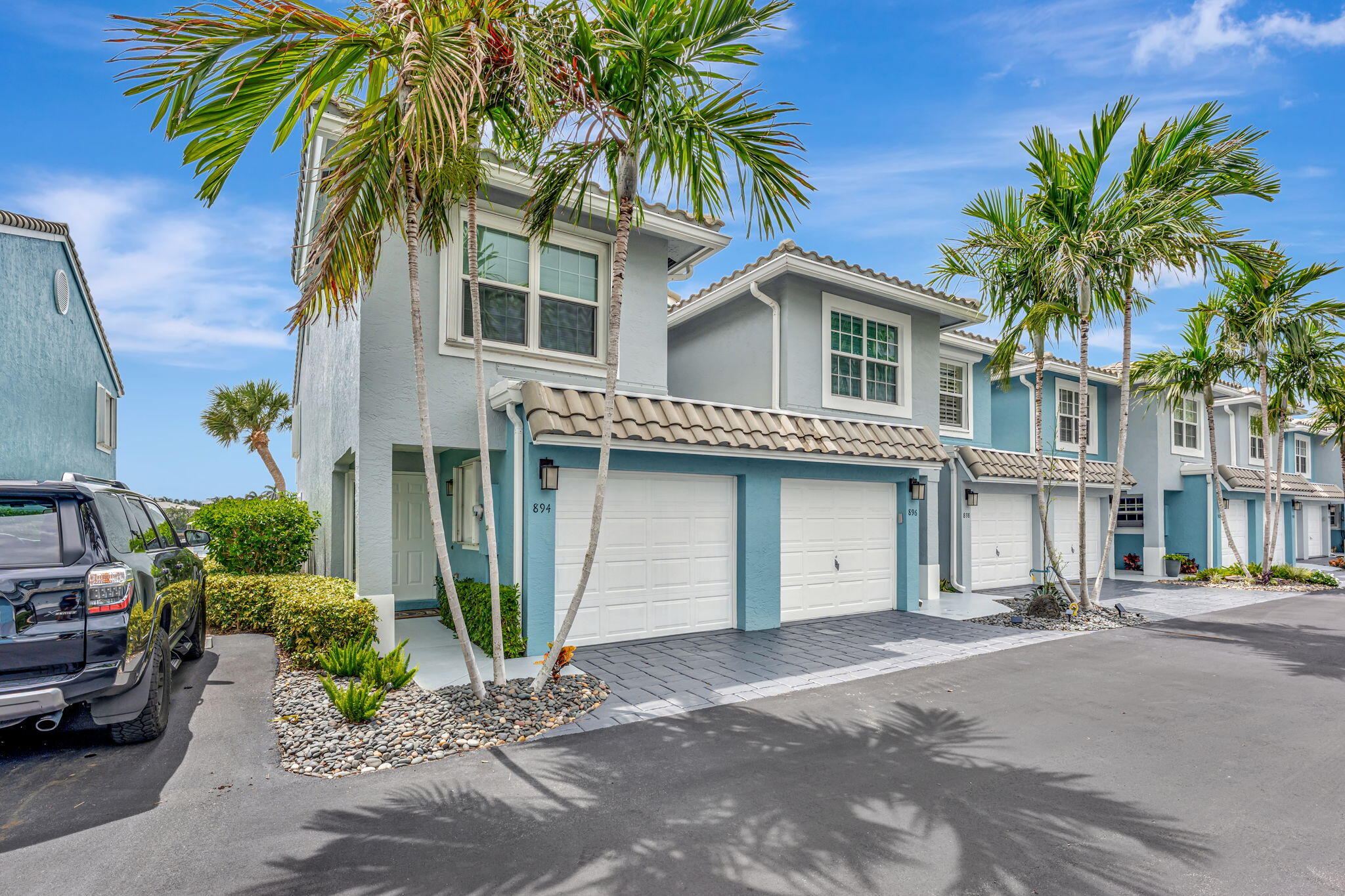 894 Jeffery Street Boca Raton, FL 33487 - Photo 4 of 56 2-web-or-mls-DSC04739
