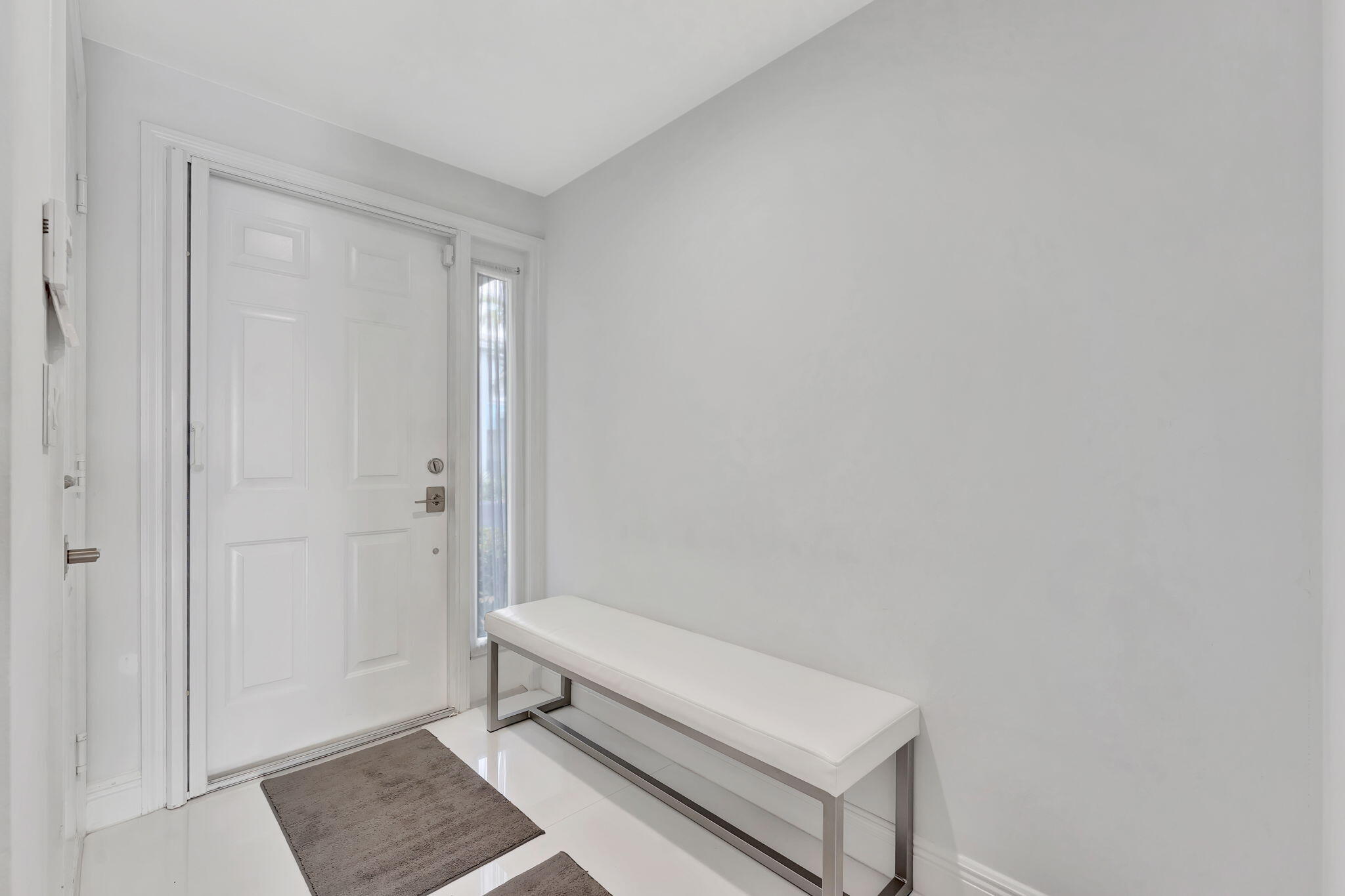894 Jeffery Street Boca Raton, FL 33487 - Photo 7 of 56 5-web-or-mls-DSC04618
