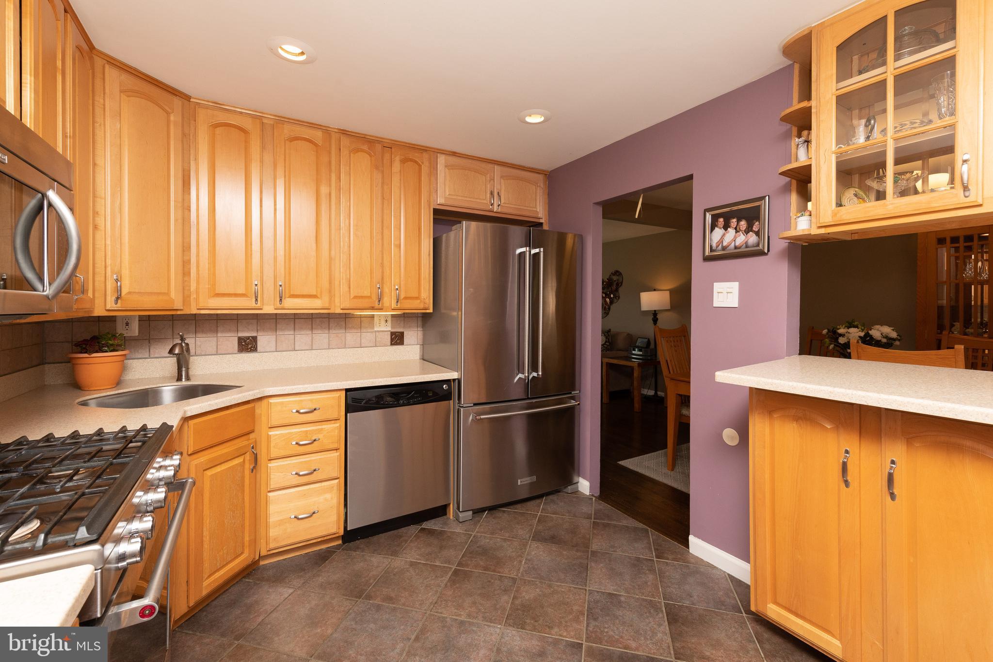 9714 Beacon Road Philadelphia, PA 19115 - Photo 15 of 44