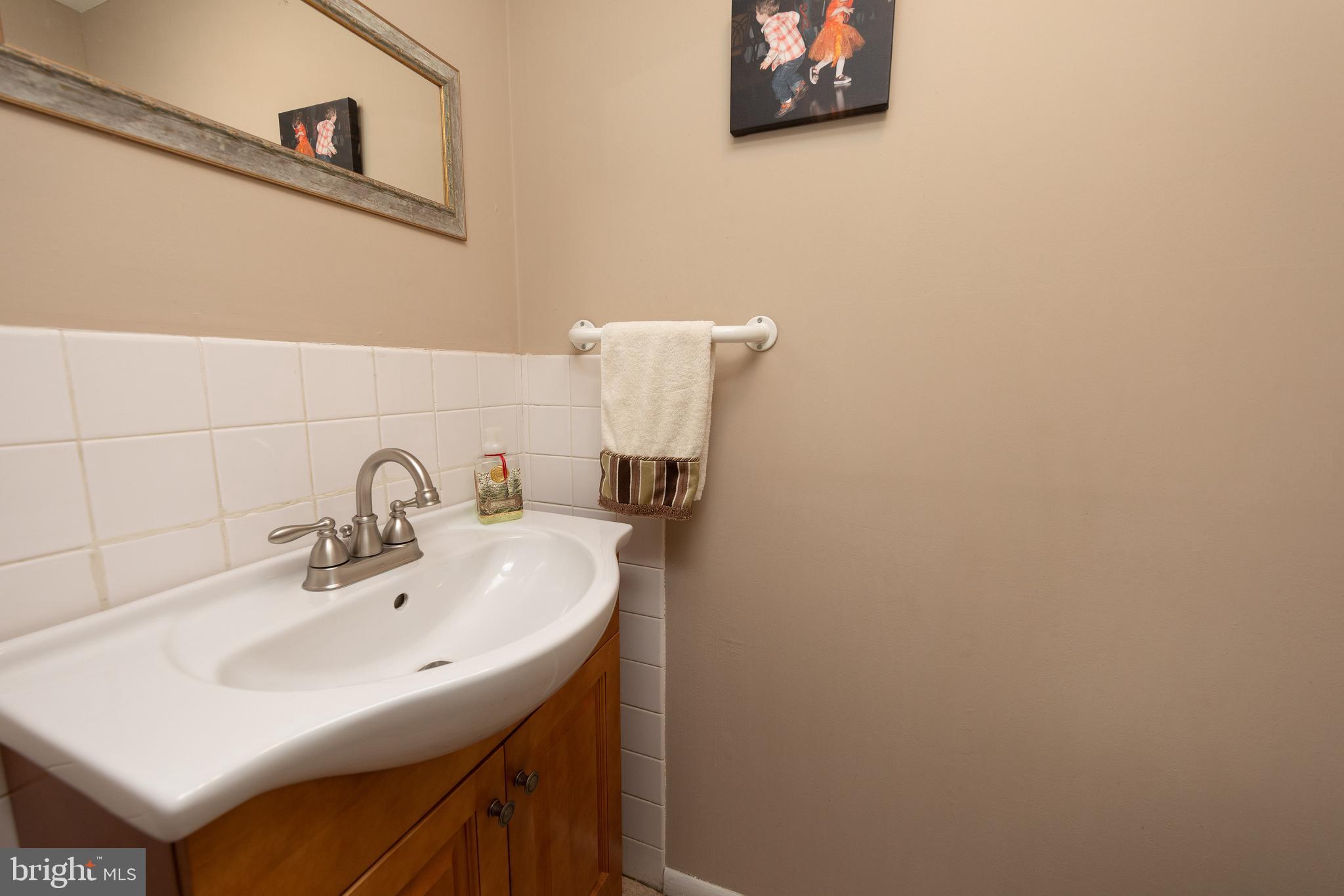 9714 Beacon Road Philadelphia, PA 19115 - Photo 21 of 44