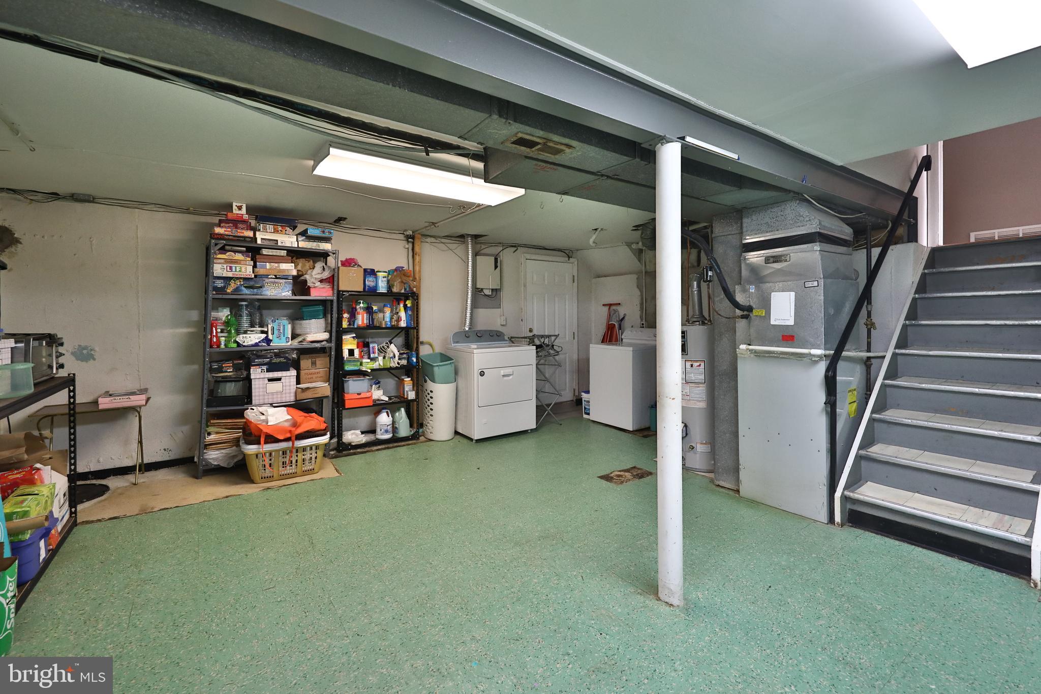 9714 Beacon Road Philadelphia, PA 19115 - Photo 31 of 44
