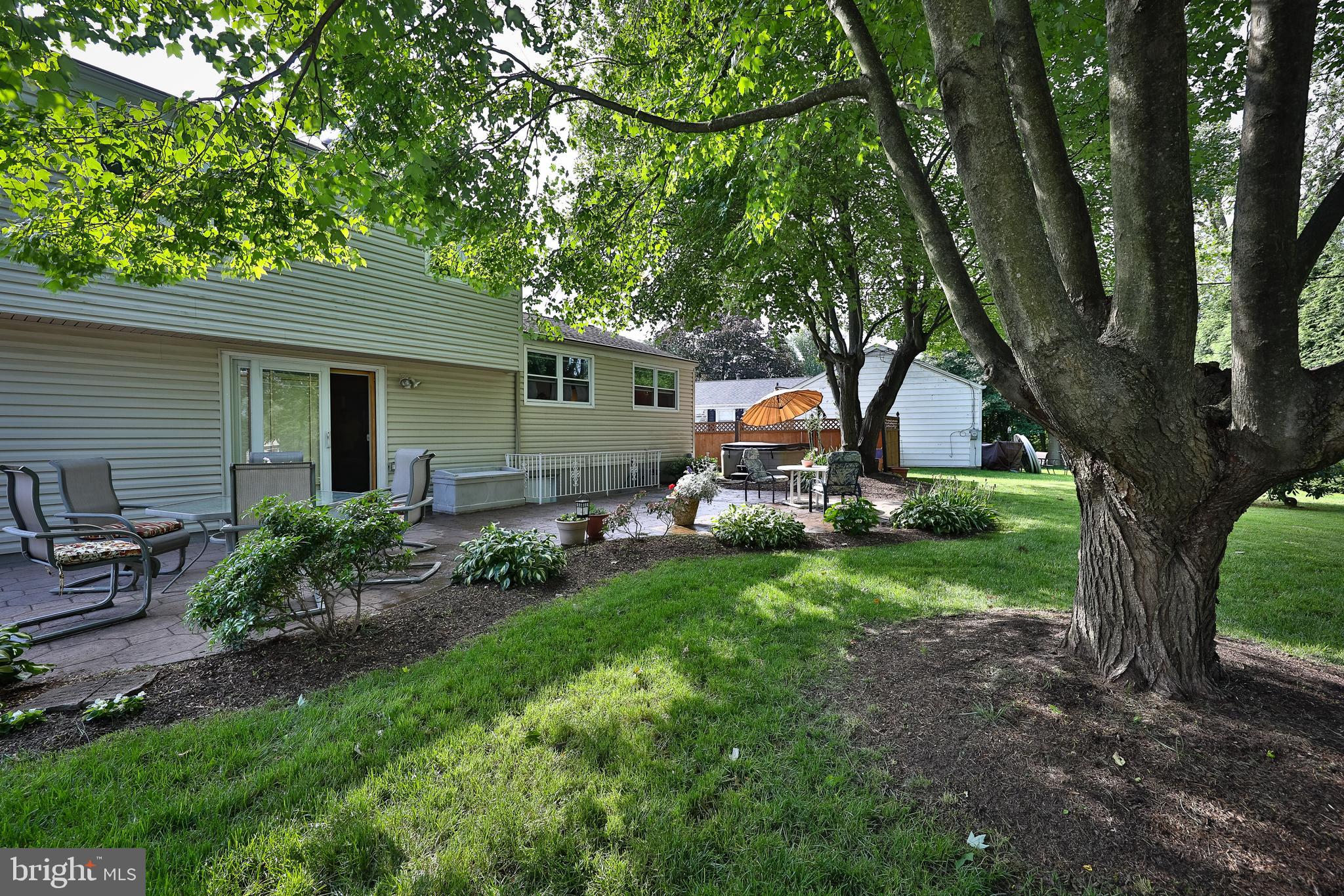 9714 Beacon Road Philadelphia, PA 19115 - Photo 40 of 44