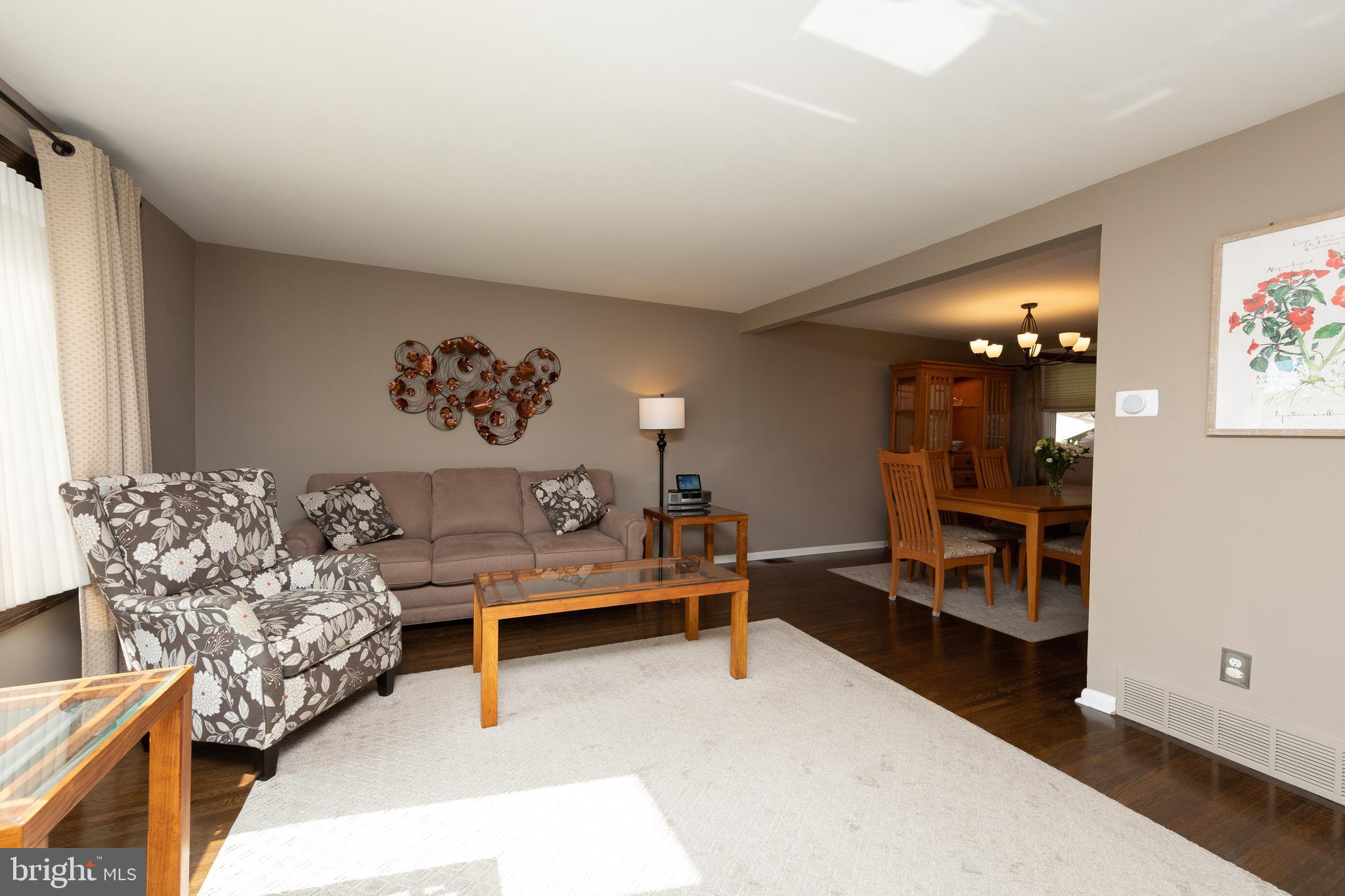 9714 Beacon Road Philadelphia, PA 19115 - Photo 8 of 44