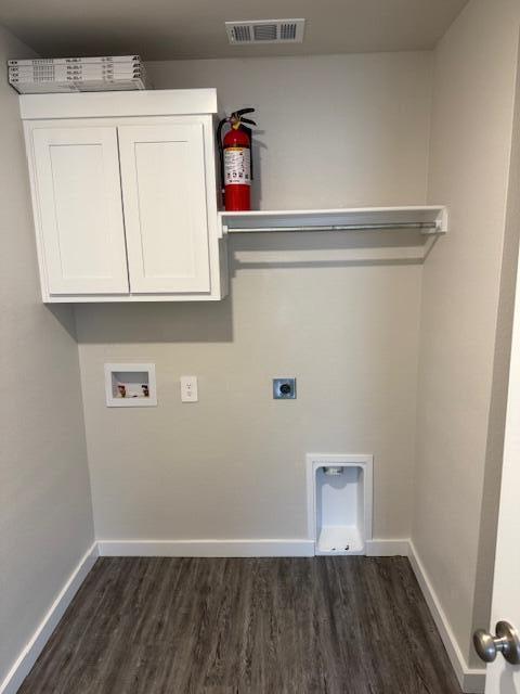 324 East 76th Street Lubbock, TX 79404 - Photo 4 of 8 Utility Room