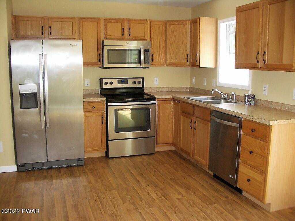 712 Maplewood Road Lake Ariel, PA 18436 - Photo 5 of 27