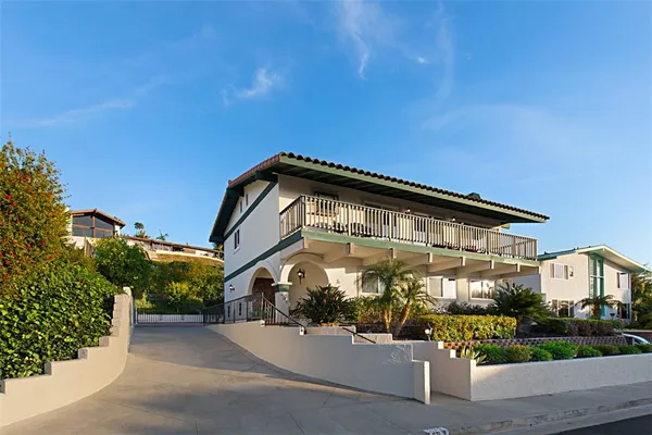 $6,300 | 232 South La Esperanza, San Clemente, CA 92672
