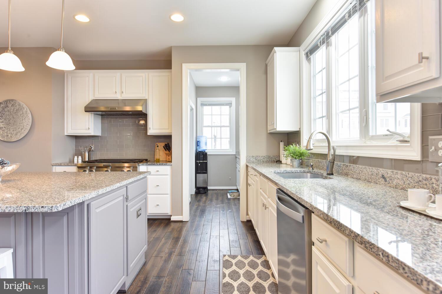 13331 Moonlight Trail Drive Silver Spring, MD 20906 - Photo 14 of 56 Kitchen