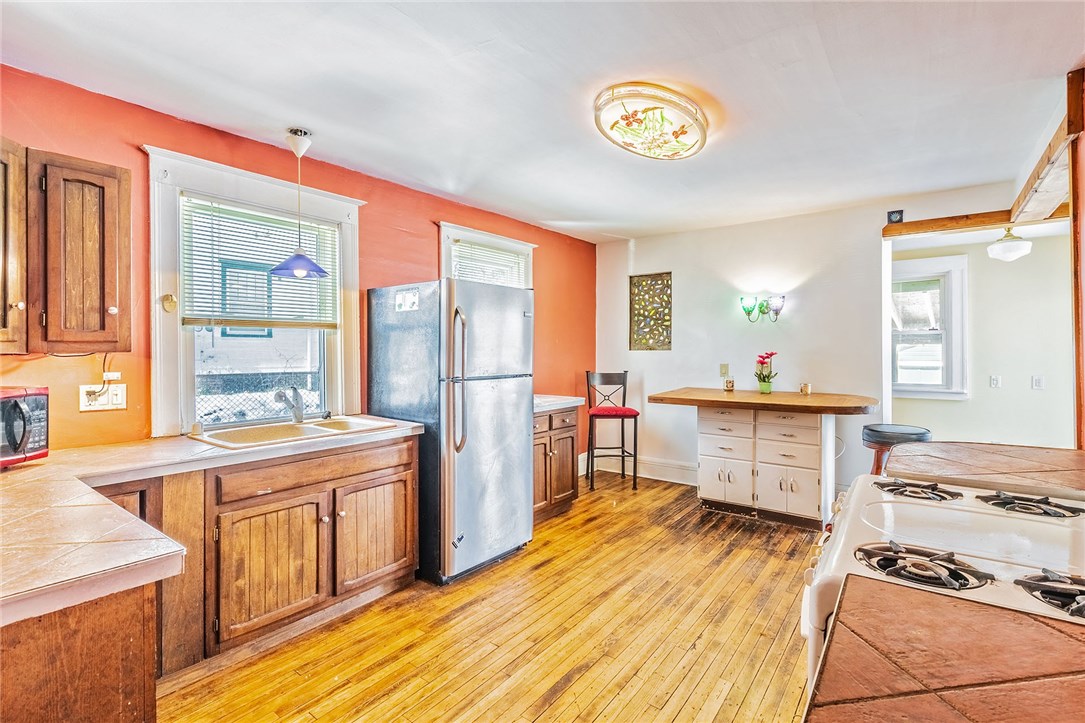 104 Hillside Avenue Rochester, NY 14610 - Photo 11 of 17