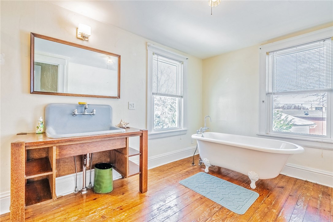 104 Hillside Avenue Rochester, NY 14610 - Photo 13 of 17