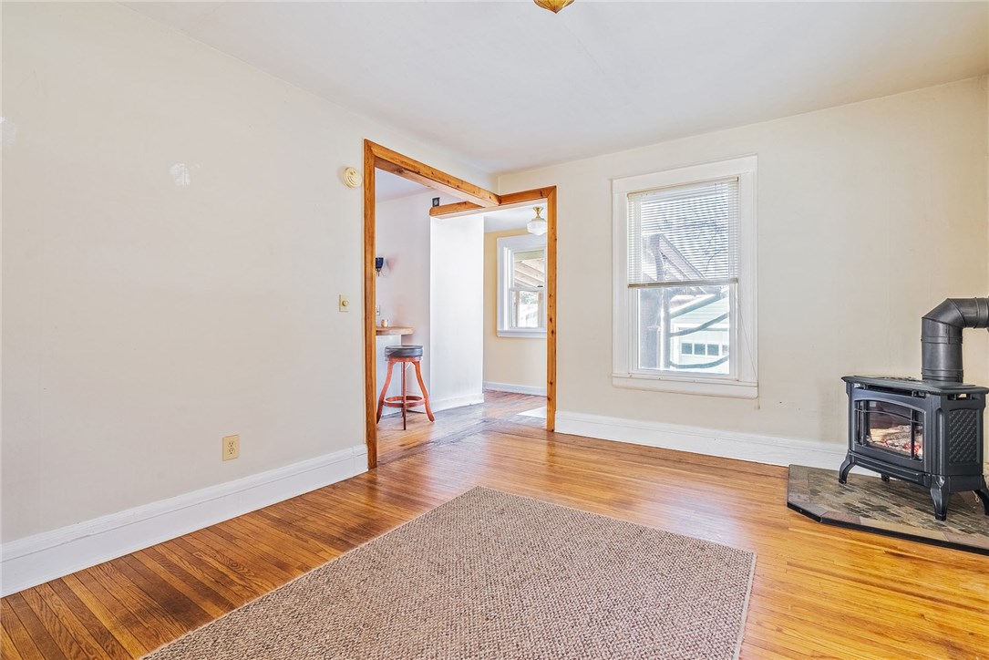 104 Hillside Avenue Rochester, NY 14610 - Photo 8 of 17