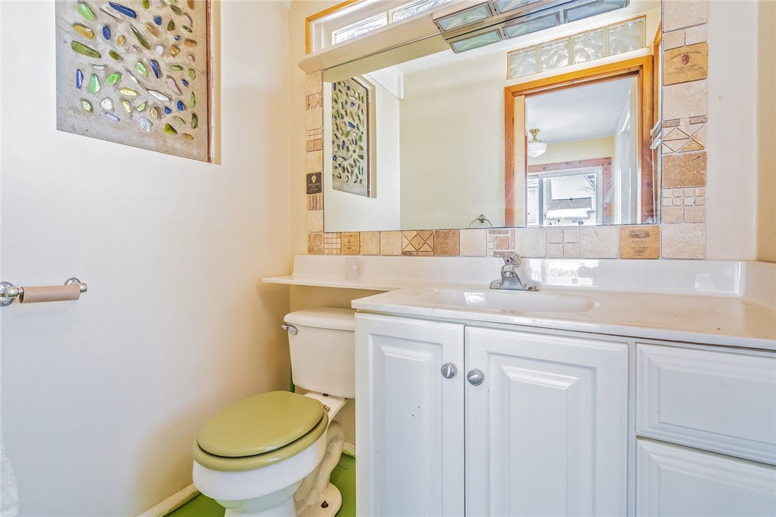 104 Hillside Avenue Rochester, NY 14610 - Photo 9 of 17