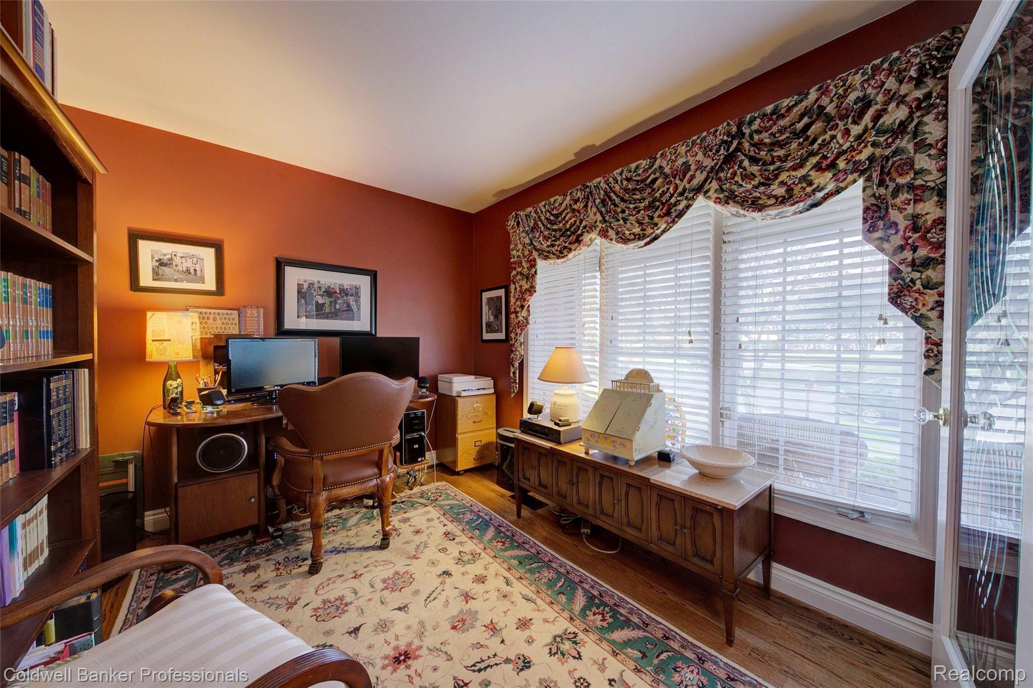 1162 Valley Stream Court Rochester, MI 48309 - Photo 13 of 58 1162 Library II.jpeg