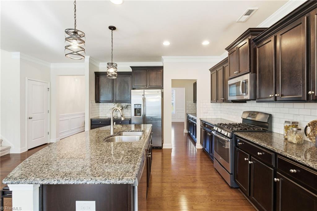 306 Summerwalk Road Greensboro, NC 27455 - Photo 13 of 40